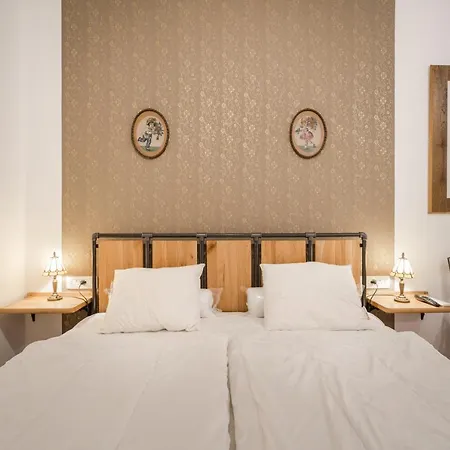 Bpr Kiraly Street Nest With A/c Daire *